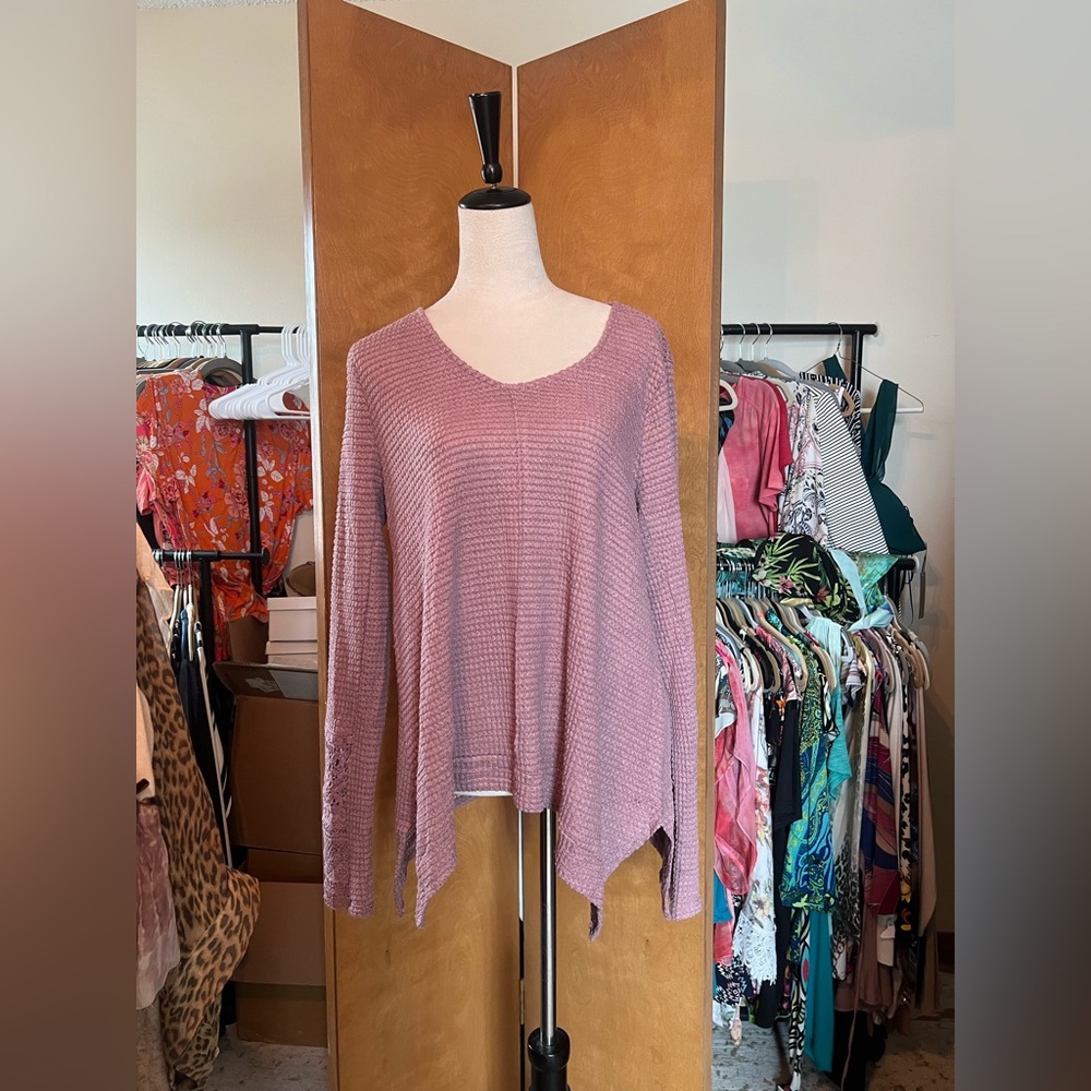 Dusty Rose Waffle Knit V-Neck Sweater